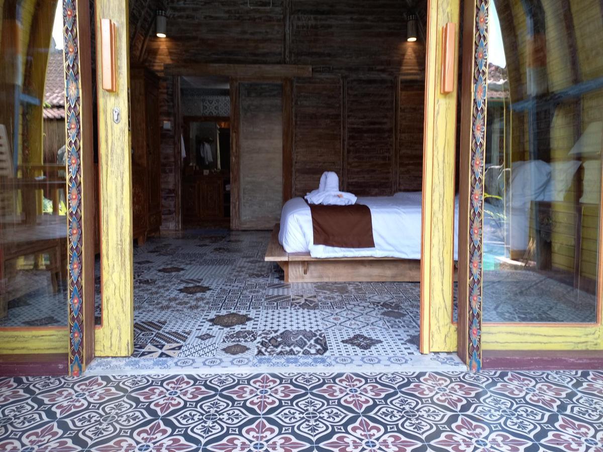Villa Telaga Wana Sukawati Exterior foto