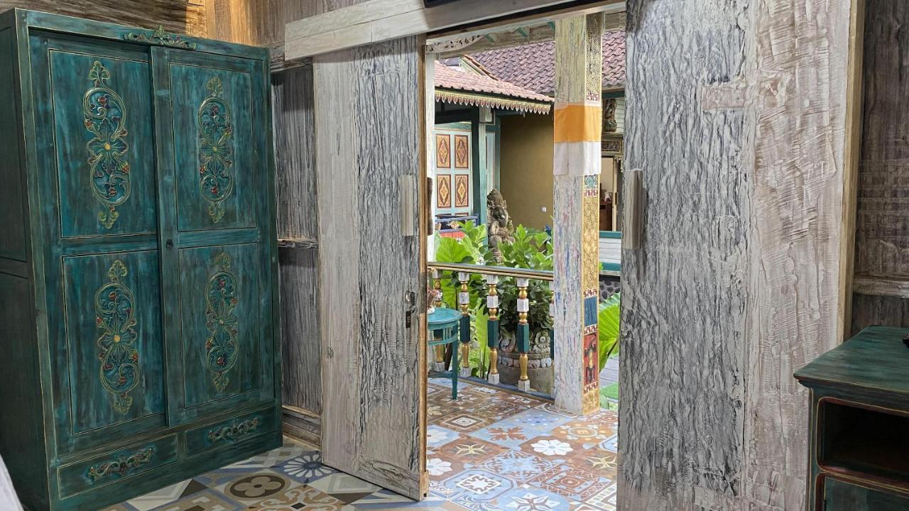 Villa Telaga Wana Sukawati Exterior foto